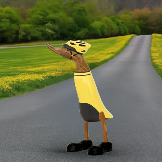 Ente als Radfahrer mit Helm - gelb und schwarz - Höhe 25 cm. Wunderschöne Deko aus Bambuswurzel. Jedes Teil handgefertigt und ein Unikat aus Bali. Ein Hingucker für Drinnen und Draußen.