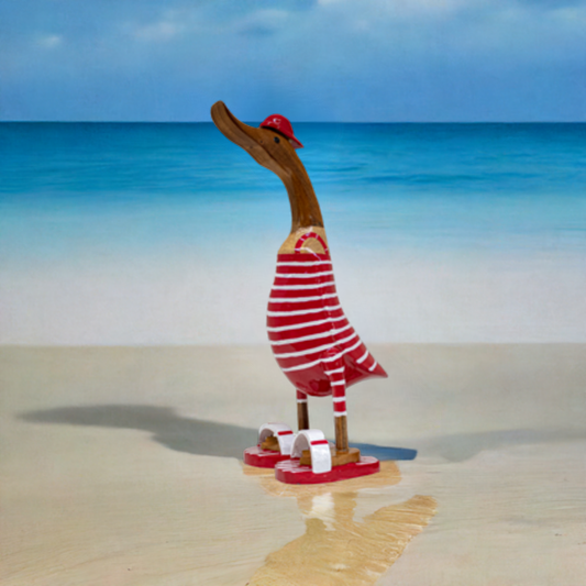 Ente aus Bambus mit roten Flip Flops und Cap ca. 40 cm