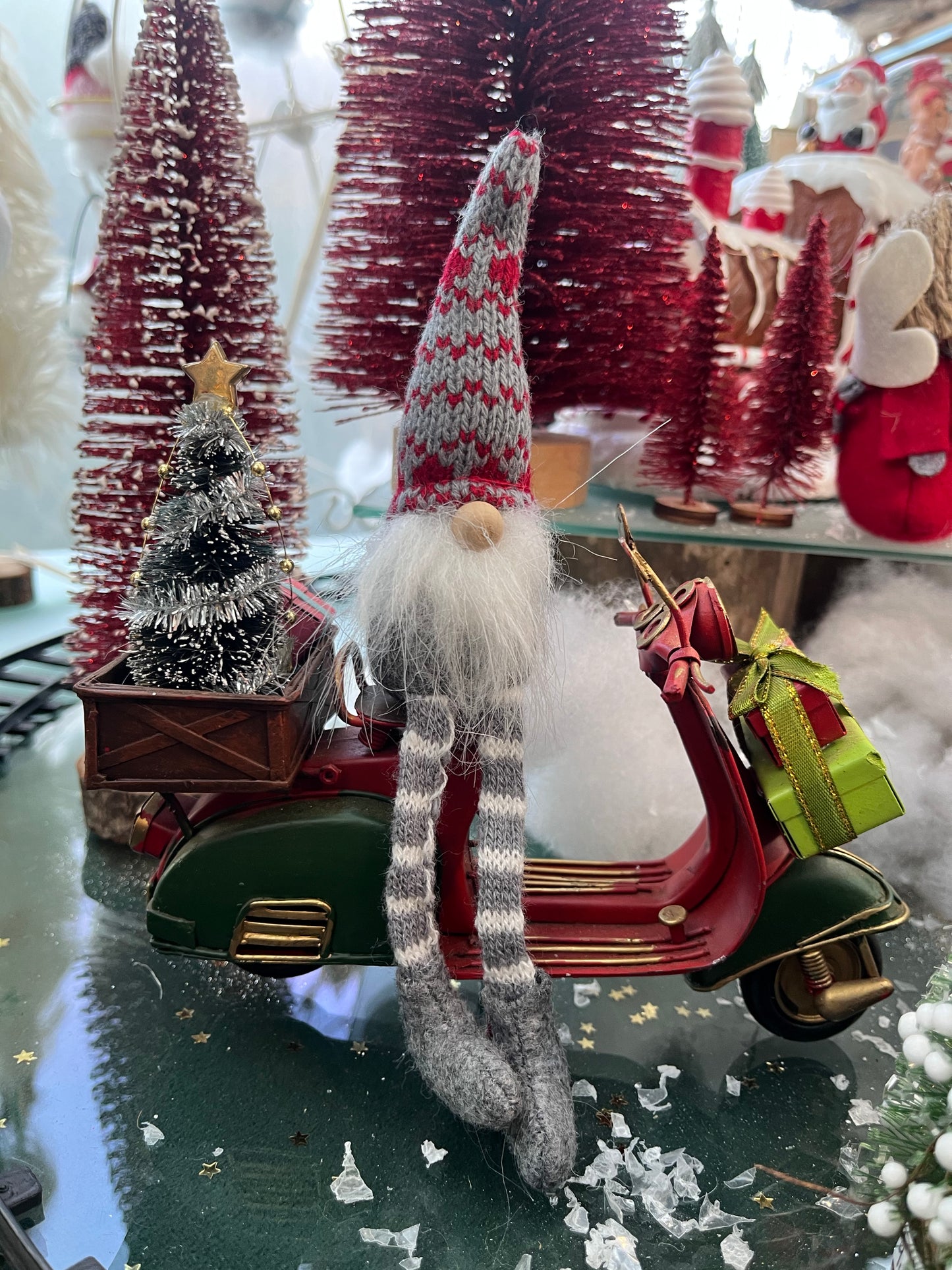 Wichtel - Schlenkerbeine - rot oder grau - ca. 17 cm