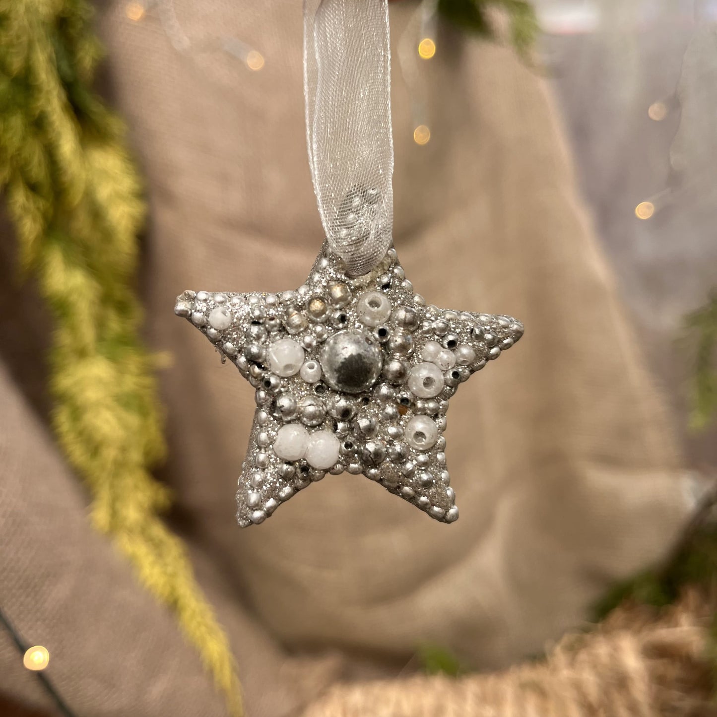 Stern - zum Hängen - Holz - silber - ca. 5 x 1 x 5 cm