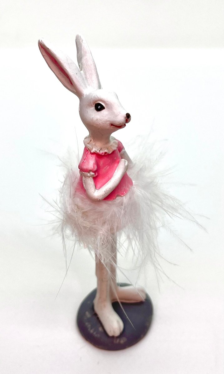 Dekoration - Osterhase - Federrock - Figur - s'Wichtal - Bernd Borowicz
