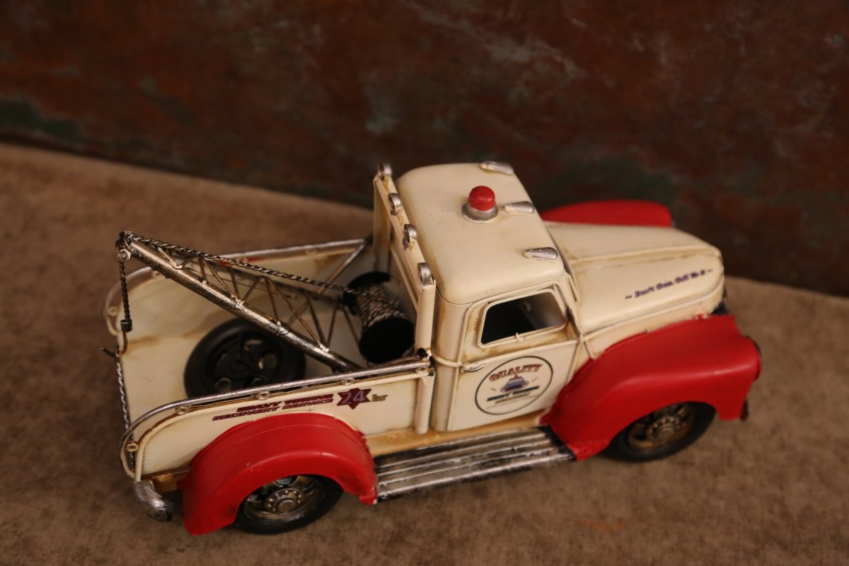 Abschleppwagen - US Car - Shabby Chic - rot / creme - Clayre & Eef - AU0034 - S´Wichtal - Bernd Borowicz