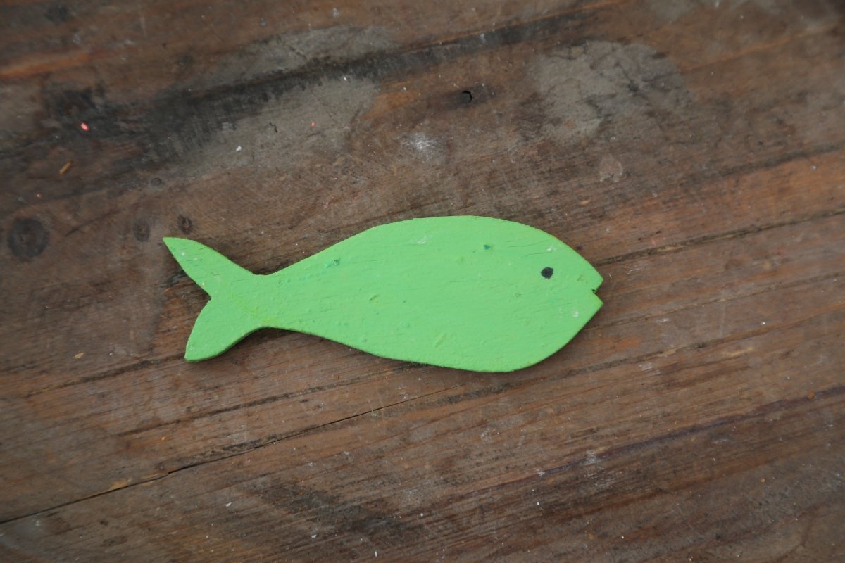 Fisch - Holz - grün - 9,0 cm x H 3,5 cm - S´Wichtal - Bernd Borowicz
