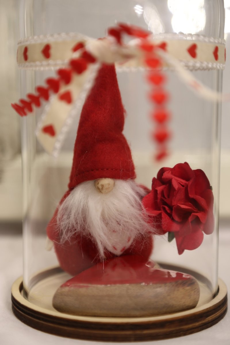 Wichtel - Glasglocke - fertiges Geschenk - Liebe - Valentinstag - s'Wichtal - Bernd Borowicz