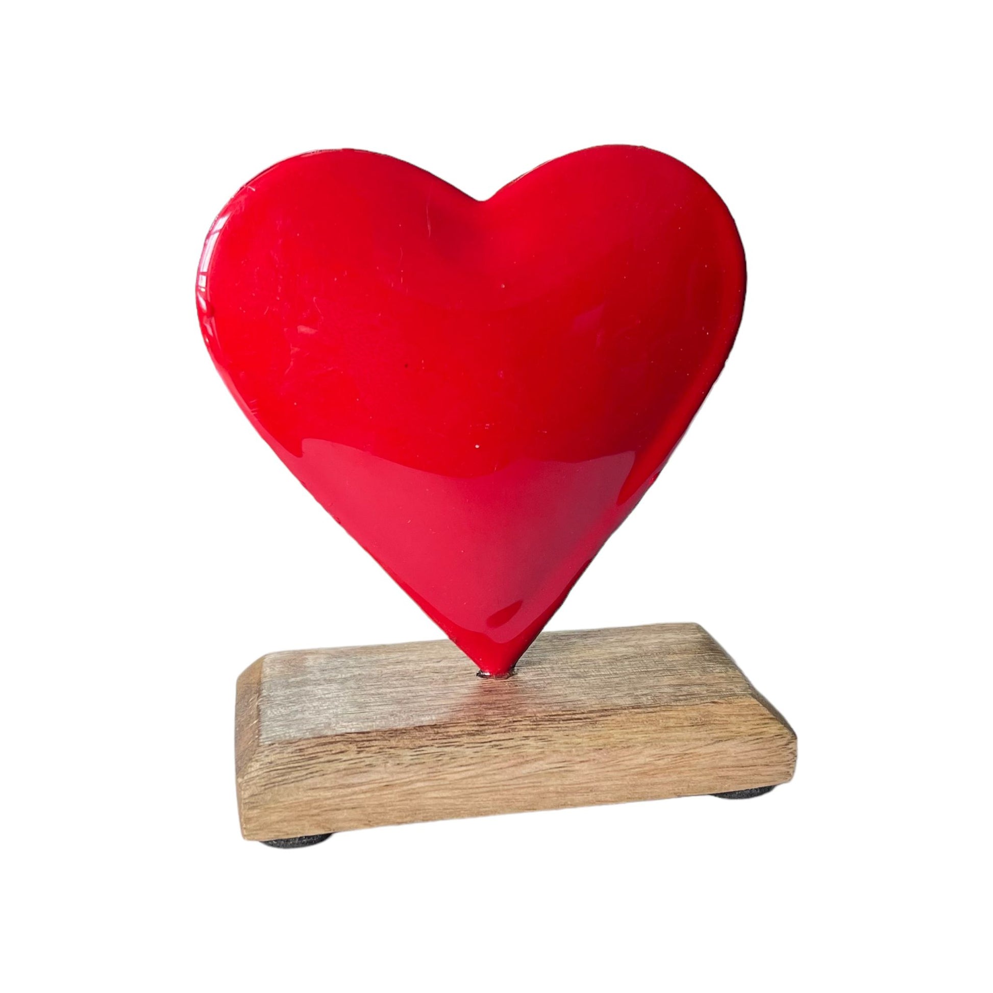 Dekorativer Aufsteller mit Herz aus Metall auf einem Sockel aus Mangoholz