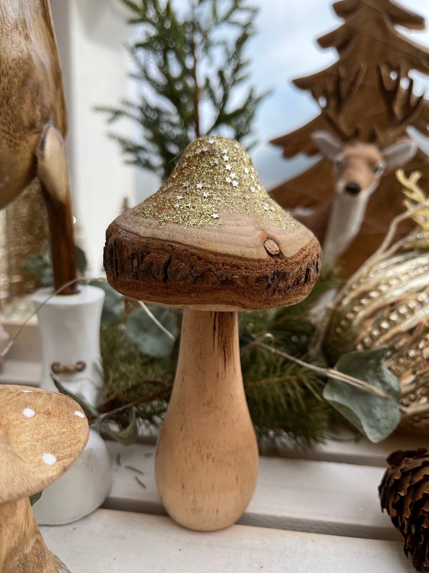 Pilz - mit Glitzersternen - 2 Größen - Holz - gold