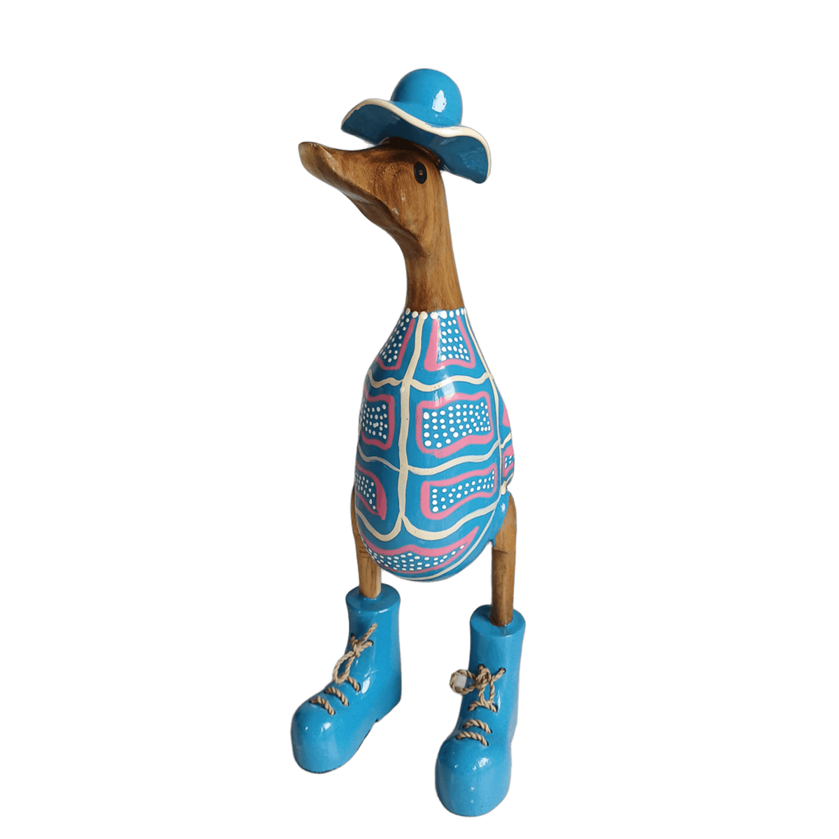 In 2026 ganz neu eingetroffen ist die Australische Bambusente mit Hut und Schuhen in blau. Die Bemalung erinnert an die traditionellen Körperbemalungen der australischen Ureinwohner, der Aborigines. Wunderschöne Deko aus Bambuswurzel. Jedes Teil handgefertigt und ein Unikat aus Bali / Indonesien. Ein Hingucker für Drinnen und Draußen. 
Zudem stehen die Enten aus Bambus für Familie, Treue & Liebe und Holz für Wachstum. So macht es sie dadurch auch zu einem bedeutungsvollen Geschenk für einen lieben  Menschen