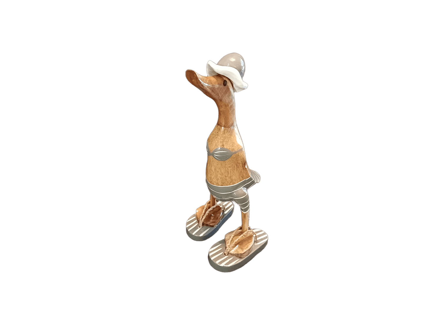 Strandente aus Bambus im grauen Bikini mit weissen Streifen, Sonnenhut und Flip Flops - Höhe ca. 25 cm. 
Wunderschöne Deko aus Bambuswurzel. Jedes Teil handgefertigt und ein Unikat. Ein Hingucker für Drinnen und Draußen