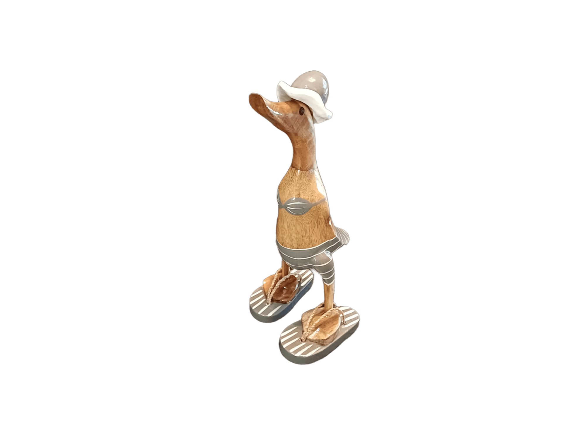 Strandente aus Bambus im grauen Bikini mit weissen Streifen, Sonnenhut und Flip Flops - Höhe ca. 25 cm. 
Wunderschöne Deko aus Bambuswurzel. Jedes Teil handgefertigt und ein Unikat. Ein Hingucker für Drinnen und Draußen