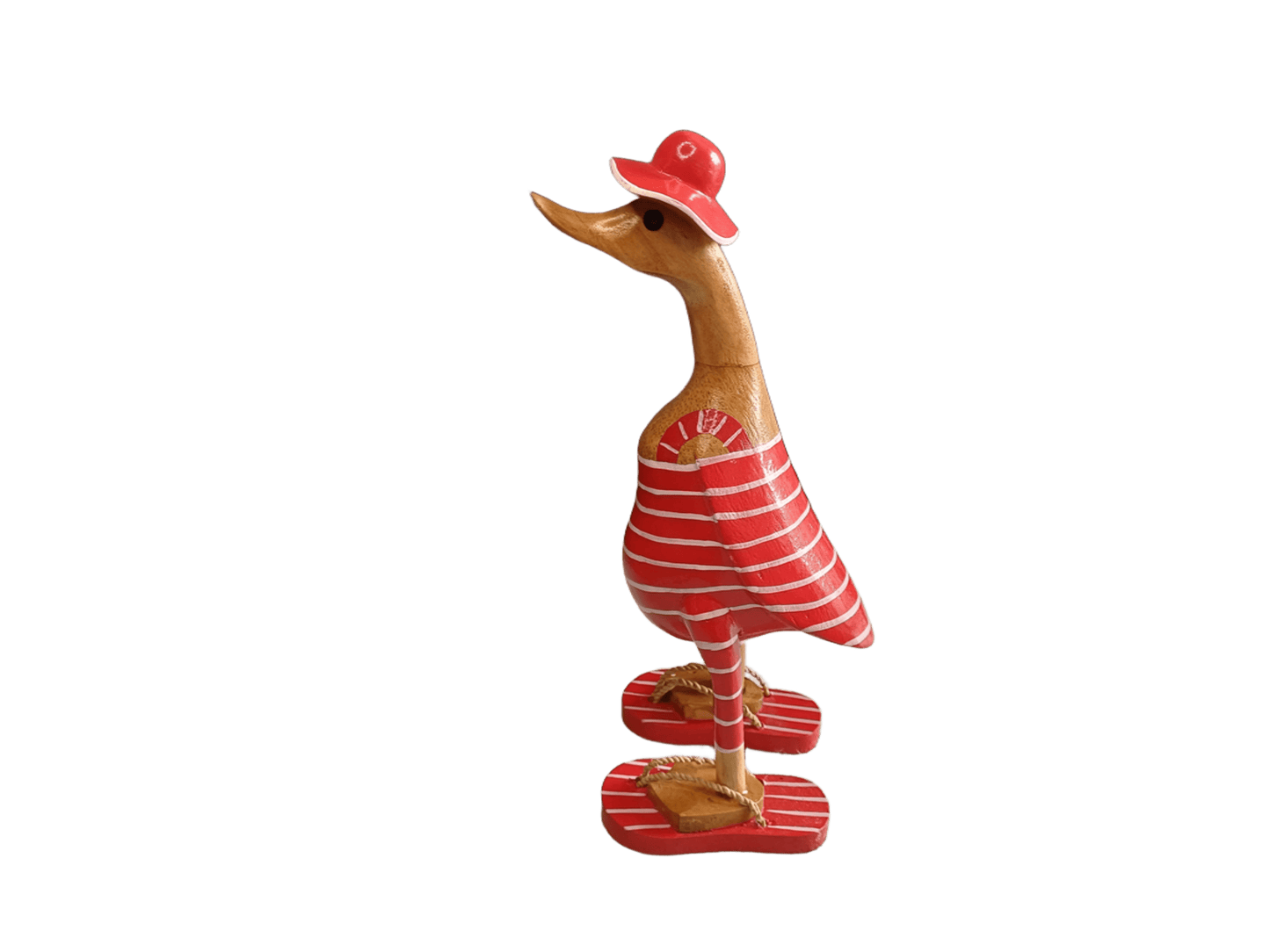 Ente aus Bambus im Badeanzug, roten Flip Flops, Sonnenhut und einer Höhe von ca. 25 cm. 
Wunderschöne Deko aus Bambuswurzel. Jedes Teil handgefertigt und ein Unikat. Ein Hingucker für Drinnen und Draußen