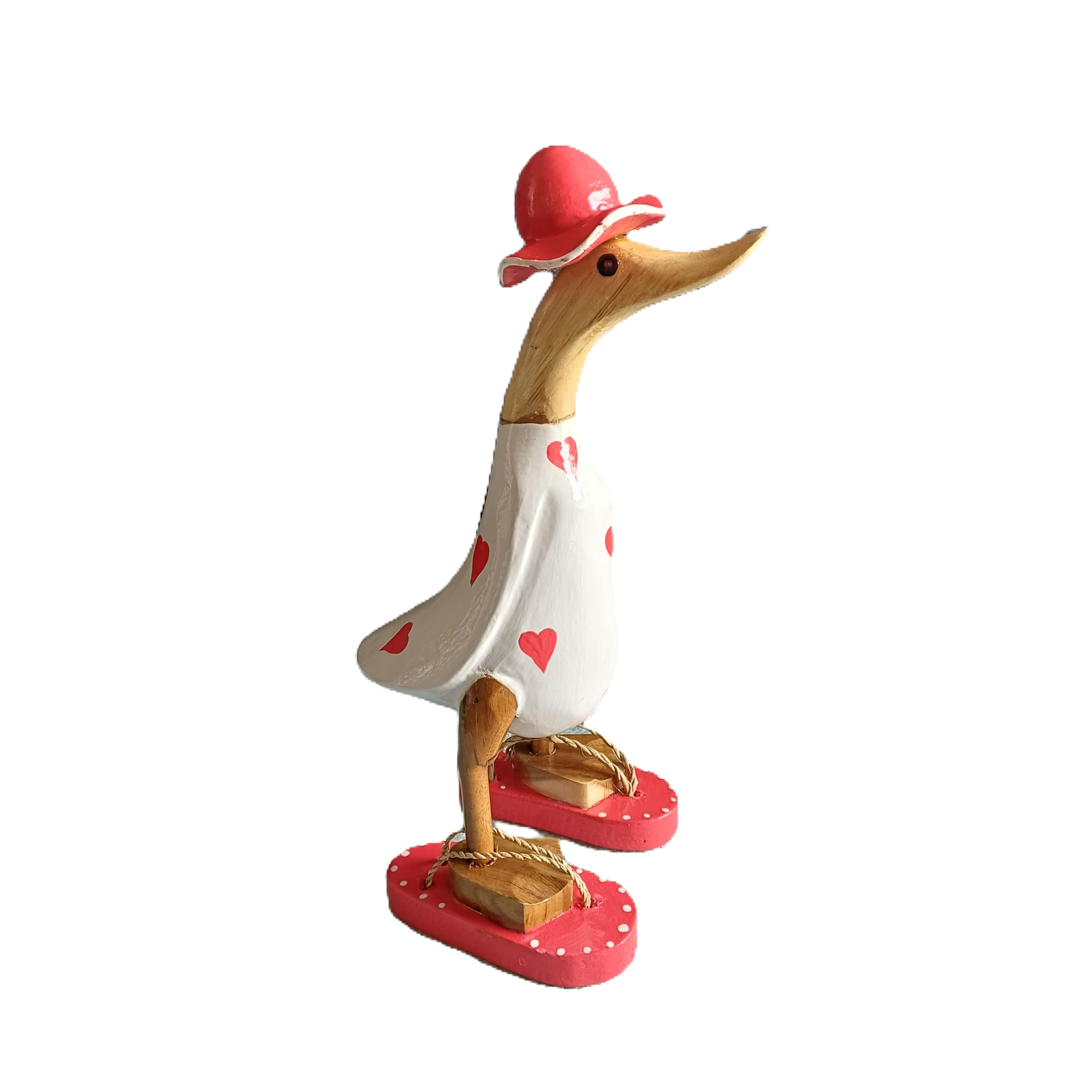 Ente aus Bambus - mit roten Herzen, roten Flip Flops und Sonnenhut und einer Höhe von 25 cm. Wunderschöne Deko aus Bambuswurzel. Jedes Teil handgefertigt und ein Unikat. Ein Hingucker für Drinnen und Draußen