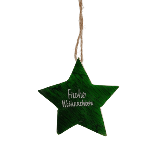 Grünes Holz Herz mit einer Glitzerschrift und 4 verschiedenen Aufschriften
Frohe Weihnachten
Glücks Momente
Winter Zauber
Kerzenlicht
Maße: ca. 8 cm Durchmesser + Hänger
Material: Holz
Farben: grün, braun
Besonderheit: Der Stern ist nur auf der Vorderseite grün.