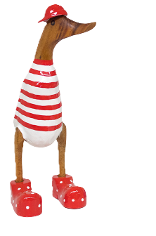 Bambusente als Strandente mit roten Schuhen und Cap in einer Höhe von 25 cm.
Wunderschöne Deko aus Bambuswurzel. Jedes Teil handgefertigt und ein Unikat. Ein Hingucker für Drinnen und Draußen.
Zudem stehen die Enten aus Bambus für Familie, Treue & Liebe und Holz für Wachstum. So macht es sie dadurch auch zu einem bedeutungsvollen Geschenk für einen lieben Menschen.