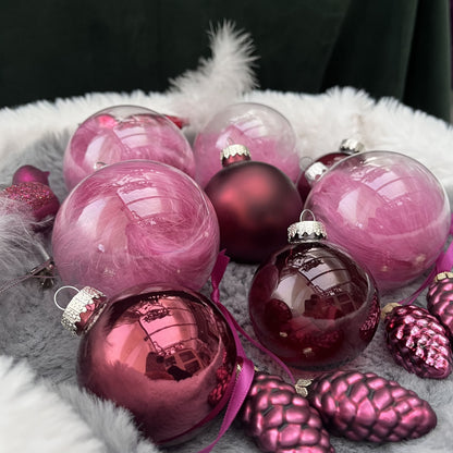 Weihnachtskugeln Paket „Beerentraum L“ - Set 8 - Glas - Dieses ausgesuchte Set an Weihnachtskugeln ist ein wahres Unikat! Es besteht aus 14 funkelnden Teilen in verschiedenen Formen und Variationen und wurde von uns selbst zusammengestellt. Die Besonderheit: In dieser Kombination ist es nur einmal erhältlich. Der ursprüngliche Verkaufspreis im Ladengeschäft Preis liegt bei 53,70€