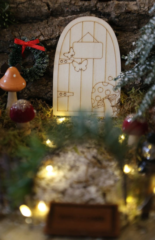 Wichtelwelt - Wichtelwelten - Wichteltür - Wichteltüren - Dekoration - Wichtel - Filzwichtel - Kantenhocker - Waldwichtel - Weihnachtswichtel - Dekofigur - Zwerg - Gnom - s'Wichtal - Bernd Borowicz